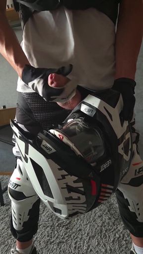 Cream Pie on My Mxhelmet