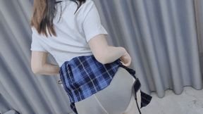 hs0012-Asian girl in school uniforms is spanked