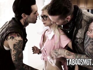 The Deflowering - Piper Perri