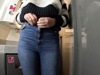 HILDE_FRENCH - UN ÉTRANGER M&#039;ALLUME DANS LE TEACH