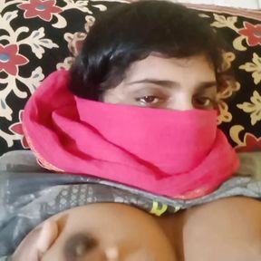 Aunty enjoying self sex