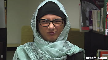 Mia Khalifa Takes Off Hijab and Clothes in Library (mk13825)