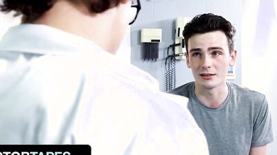 Perv Doctor Dalton Riley Cums On Patient's Dick After Hardcore Fuck On His Table - Doctor Tapes