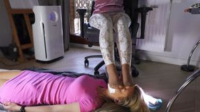 Pretty Helena Under Desk Of Boss Weronika - Tan Pantyhose - HD 1920x1080