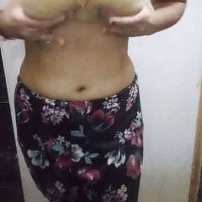 Papa mera man aapke lund se chudne ko tarasta h Indian delhi medical college girl bathroom fingering  clear hindi audio viral