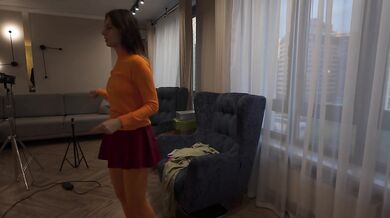 Scooby-Doo Cosplay: Daphne & Velma's Strap-On BTS! They're Fucking with a Huge Monster Dildo!