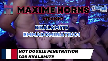 Avec khalamite et Emmadominatric1, on ne fait pas les choses &agrave_ moiti&eacute_ Sexe hardcore, cumshot explosif, et une sc&egrave_n...