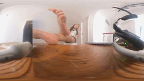 VR360 LELE shows dirty feet
