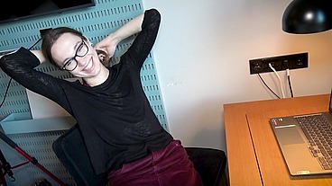 GERMAN TRANS-GIRL - Anal BARE-Sex - Emily is Pre-Creampied Today!