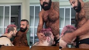 servindo o macho peludo suado