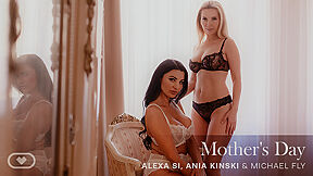 Step mother’s Day - Alexa Si And Ania Kinski