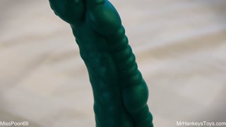 Cam Girl Reviews The "Sigmaloid" by MrHankeysToys