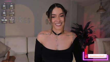 madisoncollinsx Show from Chaturbate on 2025-06-10