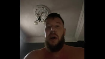 Sweaty Russian bear growls when he cums in a guy