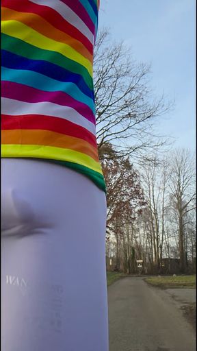 Skinny twink in white Leggings shows his big bulge in public... People watching him