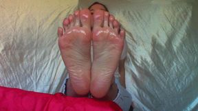 Worship My Soft, Oily Soles (mkv)