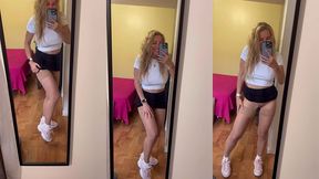 de retour a l appartement, une bonne douche et me voila prete pour allez ...