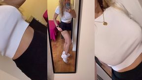 de retour a l appartement, une bonne douche et me voila prete pour allez ...