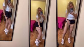 de retour a l appartement, une bonne douche et me voila prete pour allez ...