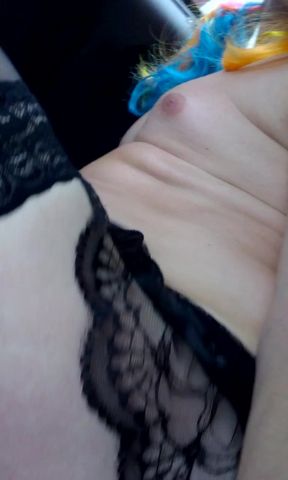 Hello looking for nice people who fuck me