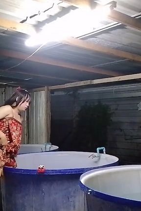 Please Help Me Rub My Back.
