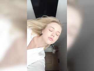 Fuck me or lick?
