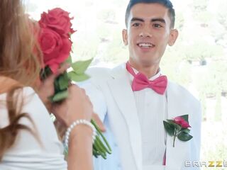 Hunk order bride-ing is absolutely kewl for ariella ferrara