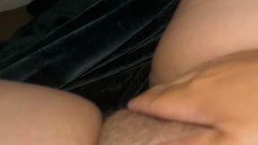 Belly & Pussy Show through Masturbating