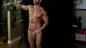 americanmusclehunks: Sloppy Seconds for Zack