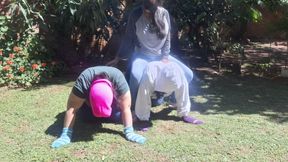 Squeaking of fat mares