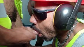 putaria na obra com os pintores dotados