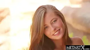 Cute Brunette With Perfect Body Masturbates To An Intense - Carolina Sweets