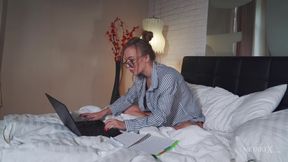 Hard Work - Aislin