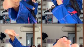 Luta contra japonesa karatê faixa preta kimono jiu jitsu