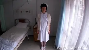 Petite amateur babe Mashiro Ayase deepthroats cock on pov video