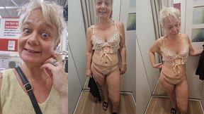 me ballade dans les magasins