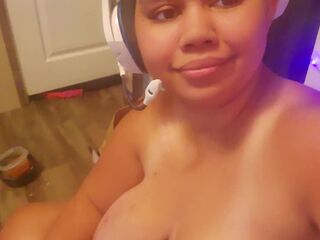 I'm live for entertainment