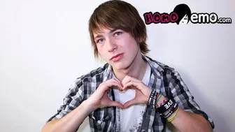 Skinny emo twink Devon Stevens fingers his tight hole and strokes his big dick