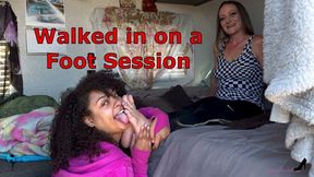 Walked in on a Foot Session - Shae Kink And Princess Sophia Exhibitionist Lesbian Foot Worship With Sole Licking And Blue Pedicure Toe Worship WMV