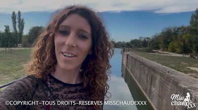 ????????Misschaudexxx, I get fucked in full view of everyone by a lock