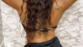 If you wanted a reason to come in… here I am, ready for you.🥵🍑