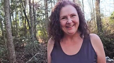 Ali The GILF Gets Her Hungry Pussy Squirting And Filled With Cum