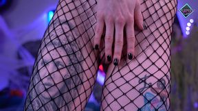 naughty devil loves to play with toys and get ass fucked. karneli bandi