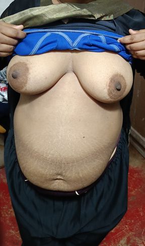 Mallu aunty hand job very hot and sexy boobs