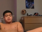 FTM rubs until orgasm, ends with fingering