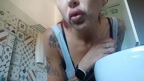 toothbrushin and morning routine with chantal channel