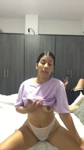 I masturbate my pussy at my boyfriend's house.