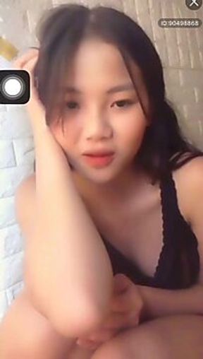 Sexy Huyen My Seduces with Playful Bunny Show on Webcam