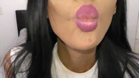 Inside My Mouth - Willow Lansky - HD 720 WMV