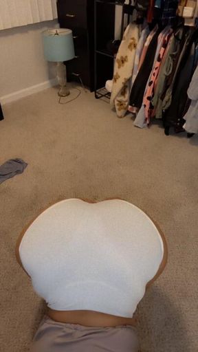 A GOOD PRINCESS 🎀 Practicing how to bow 🙇‍♀️ 🎀